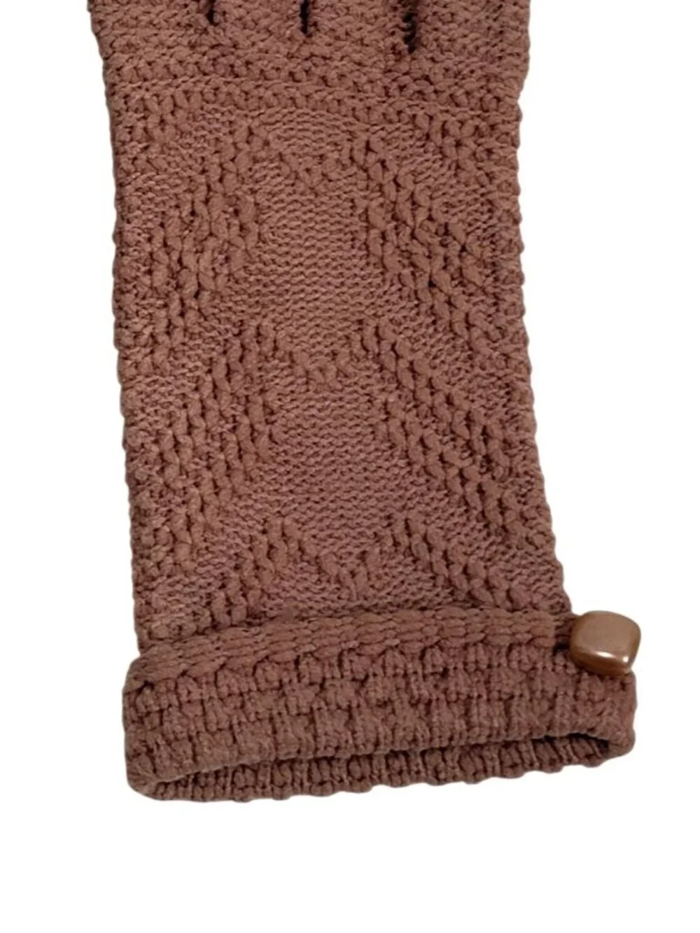 Unknown vintage knit